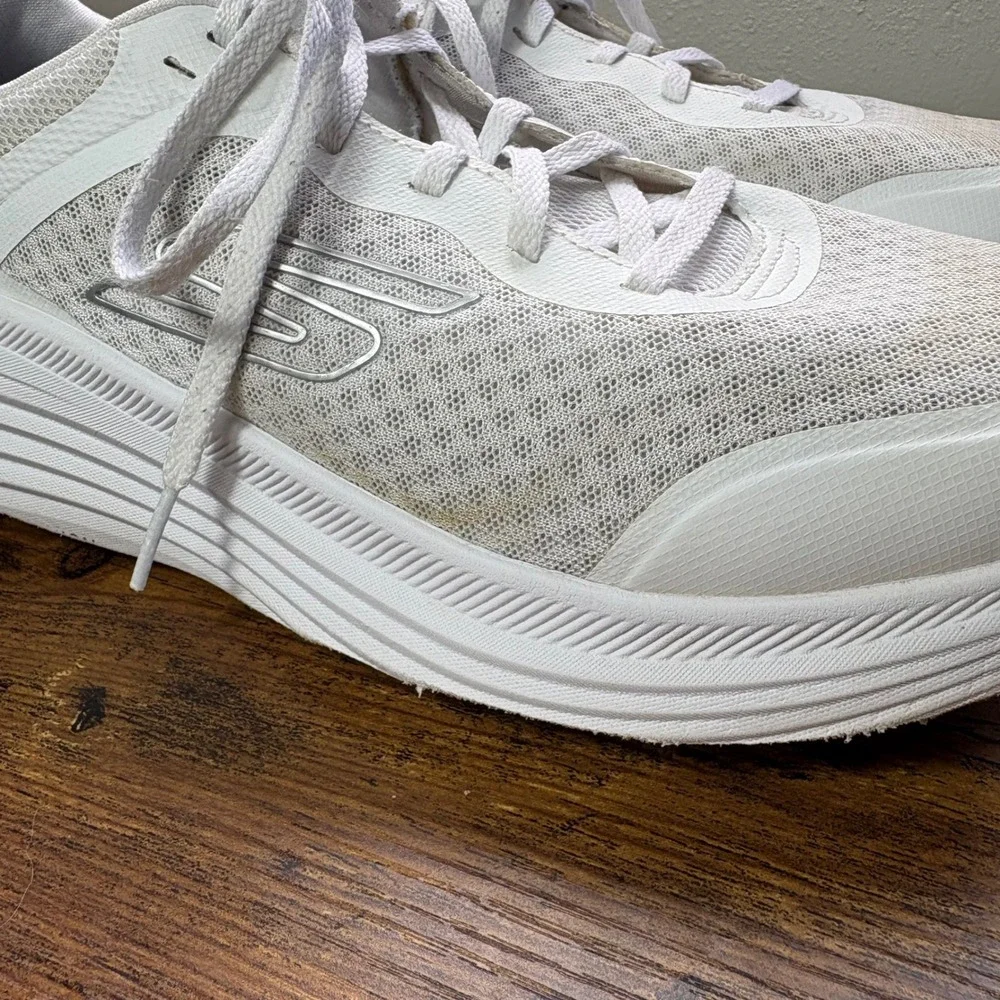 Skechers Max Cushioning Elite White Mesh Running Shoes Womens 8.5